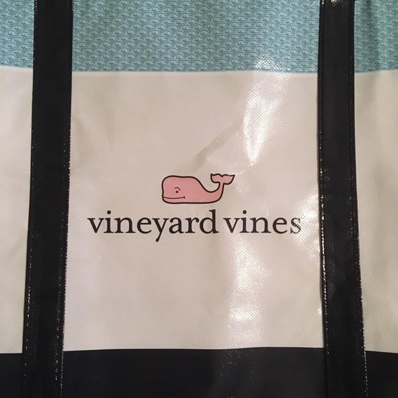 Vineyard Vines Bag - Picture 3 of 7